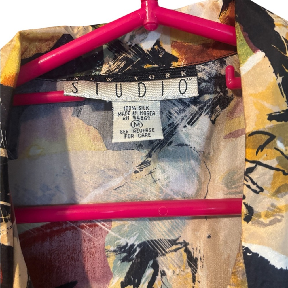 VTG Max Studio New York 100% Silk Sleeveless Button-Down, Size M, Art Print - Picture 4 of 6